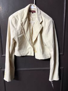 Cream Cropped Blazer