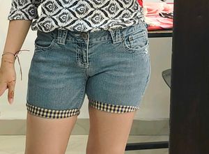 Denim Shorts with Gingham Cuffs mid waist 28-30