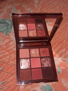 HUDA BEAUTY NUDE RICH Eyeshadow Palette