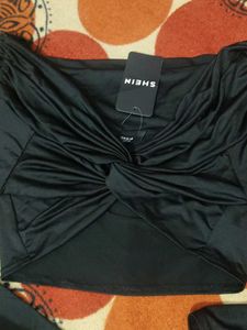 Black Long Sleeve Twist Front Top