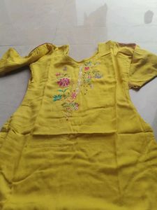 Embroidered Yellow Kurta