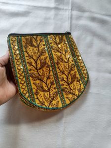 Embroidered Floral Pouch