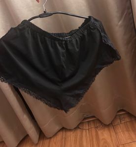 Urbanic Black Lace Trim Sleep Shorts