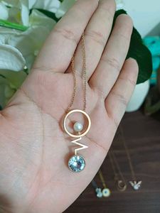 Anti Tarnish Elegant Pearl & Gemstone Necklace