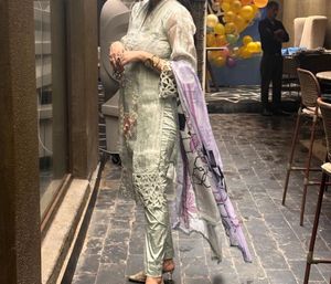 pakistani suit