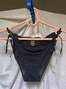 LA SENZA Three Piece Set