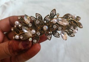 Hair Clip  Womens / Girls