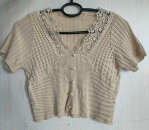 Lace Trim Knit Crop Top