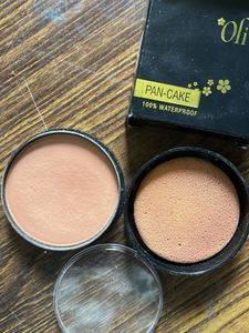 Olivia Waterproof Pan-Cake Makeup