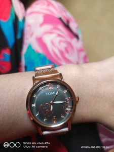 Magnet Watch