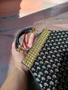 🚫 Embellished Black Clutch Bag