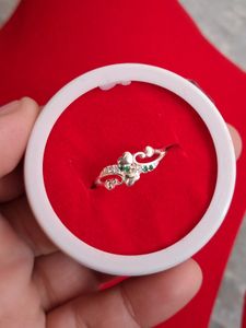 Beautiful New Heart-shaped Ring