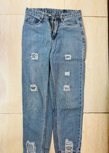 Distressed Light Wash Denim Jeans🥳
