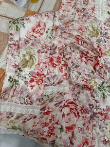 new with tag Beautiful Floral Kurta Set