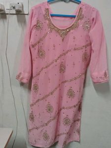 Beautiful Pink hemdwork Kurta Set