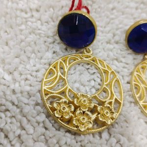 Earings