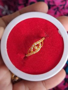 Elegant Gold Ring with Stones