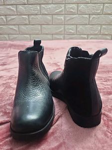 Stylish Black Ankle Boots