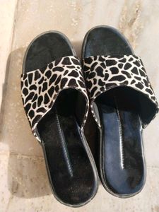 Stylish Animal Print Slide Sandals