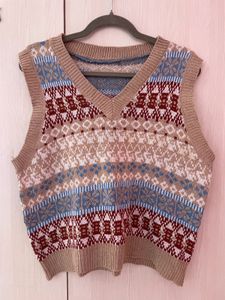 Vintage Patterned Knit Vest