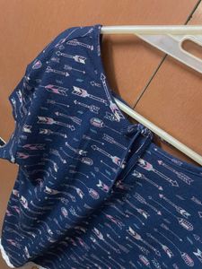 Cute Arrow Print Navy Blue Top