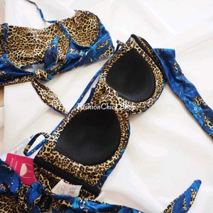 padded Tropical Print Bikini Top