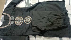 Elegant Black Kurta Set with Embroidery