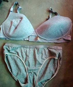 Olivia Vavi Bra N Panty Set