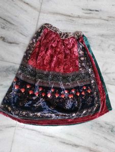 Velvet skirt for girls