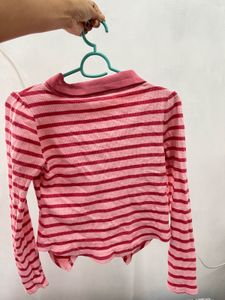 Chic Striped Zip-Up Cropped Top