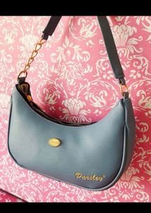 Half moon hobo bag blue