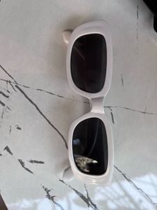 Combo Chic Black &amp; White Sunglasses