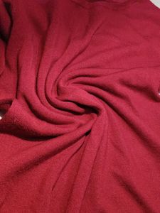 Offer 🔥 Red pullover ✨