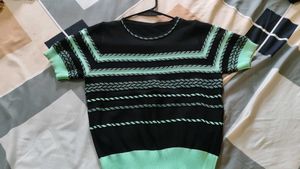 Striped Short Sleeve Knit Top