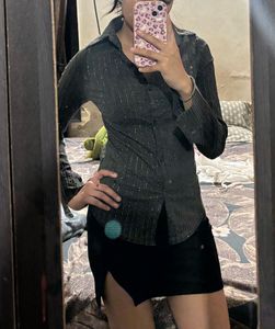 Striped fitted Shirt and Black Skirt Set
