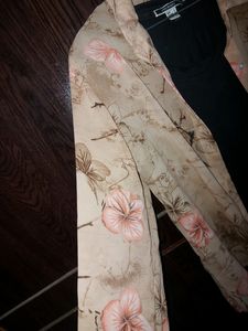 PURYS beige Beautiful Floral Printed Top