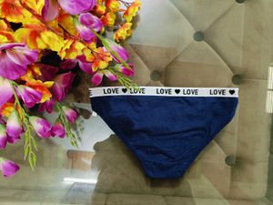 🎀Cute Navy Briefs with "LOVE" Band🎀