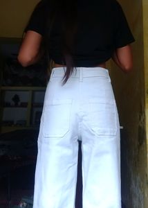 Straight White Jeans ❤️