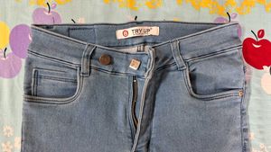 Light Wash Skinny Jeans