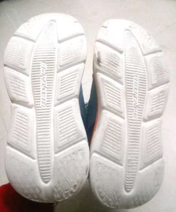 ✨💯 ORIGINAL REDTAPE RUNNING SNEAKER 💯✨