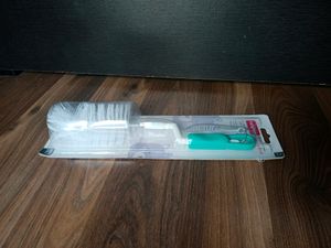 Babyhug Rotating Bottle cleaning Brush- green