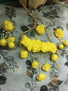 Yellow Rose Floral Jewellery Set