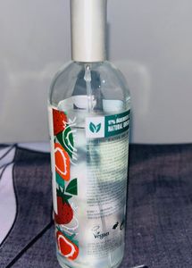 The Body Shop Strawberry Mist