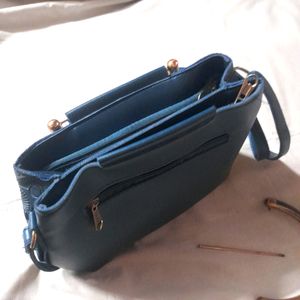 💙👜 New Women's Slingbag Olive Green Bluish Color