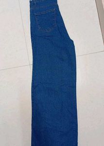 women's flared high rise blue Jean's