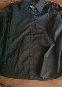 Black shirt for women