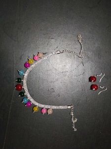 multi colour necklace