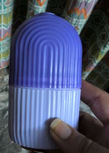 Brand New Kloy Face Ice Roller