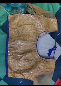🔵 Royal Blue light waight Saree with Golden Borde