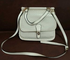 Stylish White Crossbody Handbag